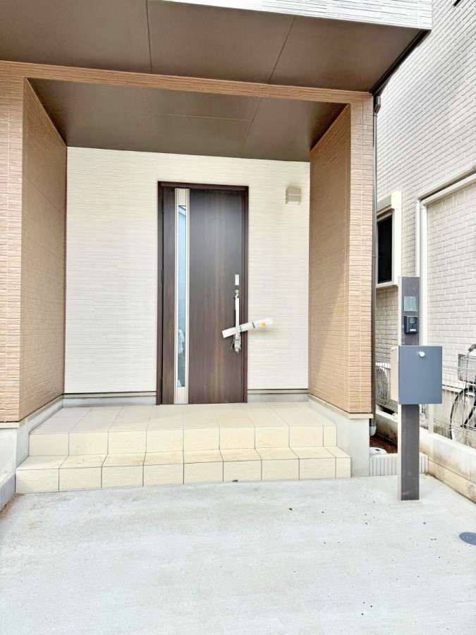 ���� �O�ρ� �V���v���Ŕ������A�Z�܂��̑���ۂ��ʂ錺�ւł�