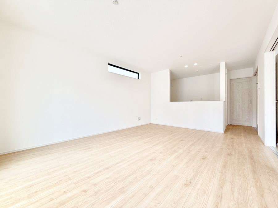 ���r���O �����������������Ɠ��ʂɂ���A�e���̋��