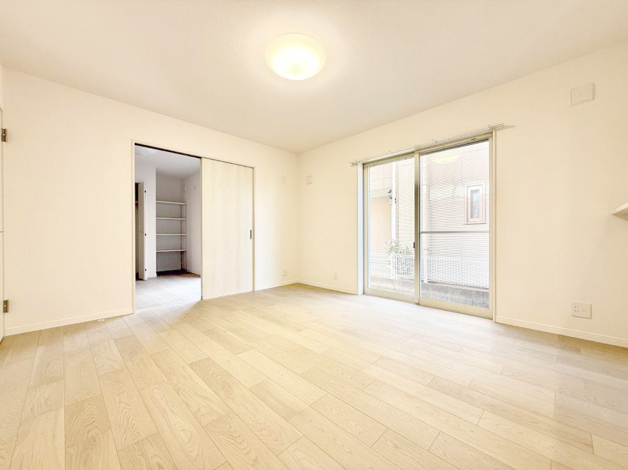 ���̑����� �������Ƒ��̏Ί炪���ӂ��A���났�̋��