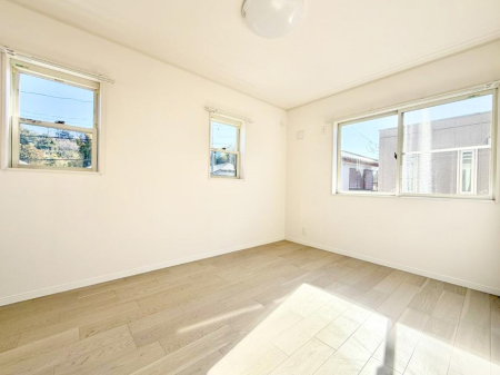 ���̑����� �������Â��ȗm���œǏ����ɏW���ł���ꏊ