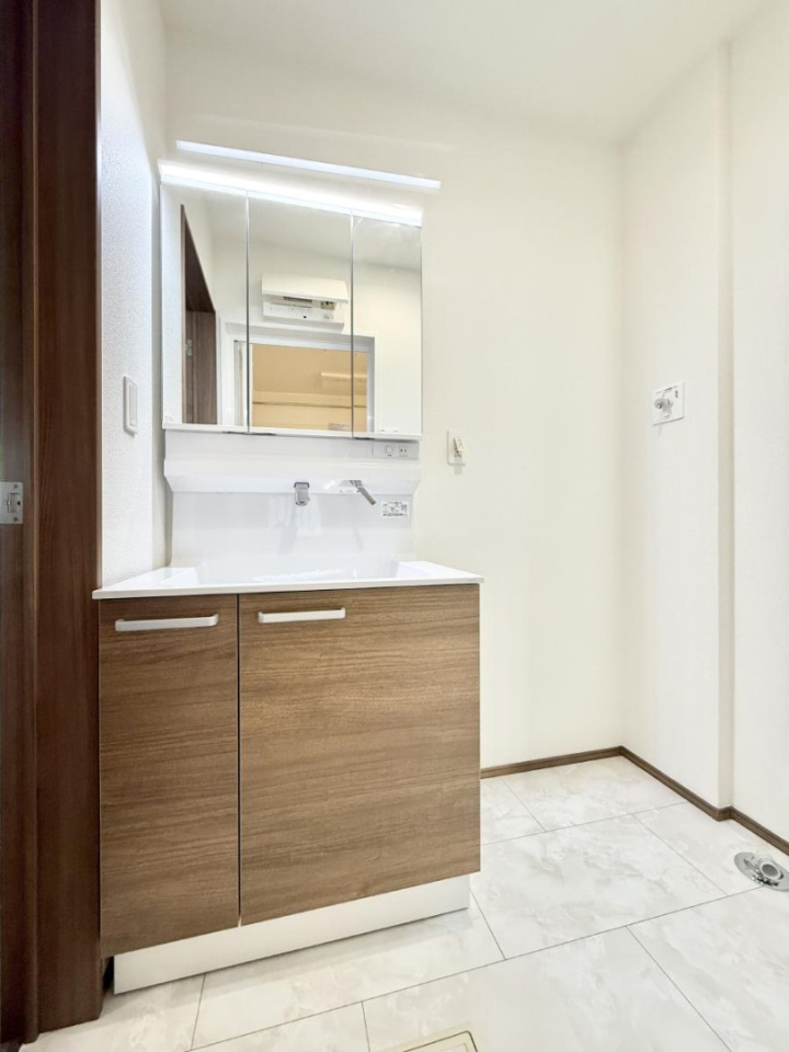 ���ʑ�E���ʏ� ���������̏������X���[�Y�ɂł���L���ł�