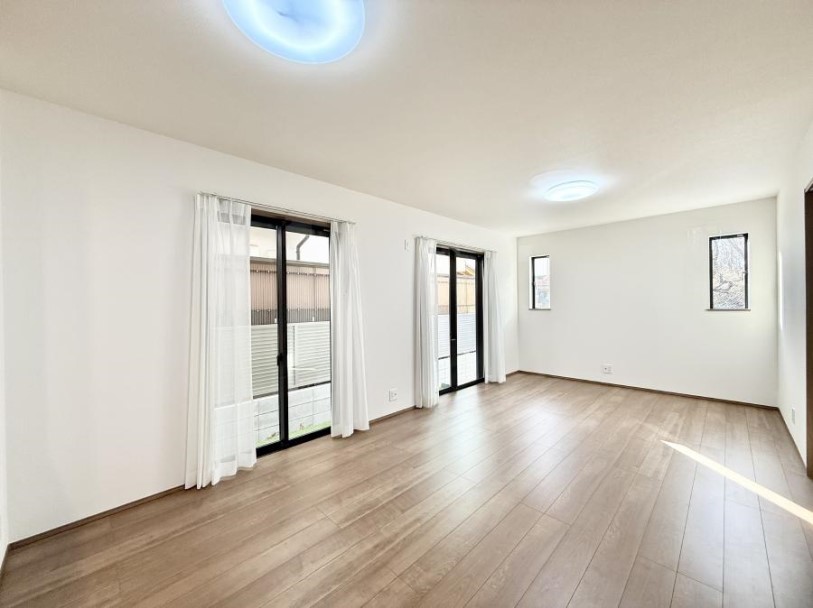 ���r���O �������V���v���������ґ�A��؂Ȑl�Ɖ߂����S���قǂ�����