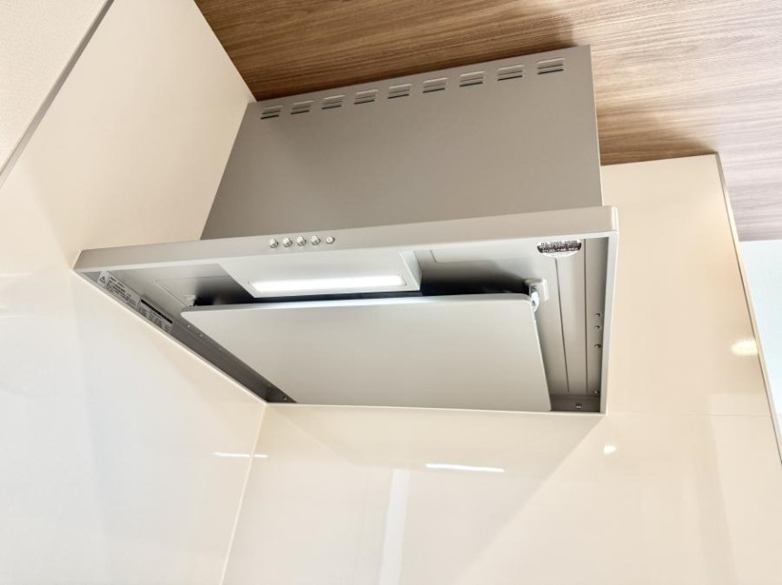 ���̑����� �ݔ����������̏��C����������C��ɗU������A�����I�ɔr�����ł��܂��B