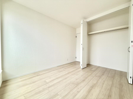 �Q�� ���������̔z�u��ʋC���̗ǂ��݌v�ŕ����̋�C�������炸�A��ɐV�N�ȋ�C������܂�