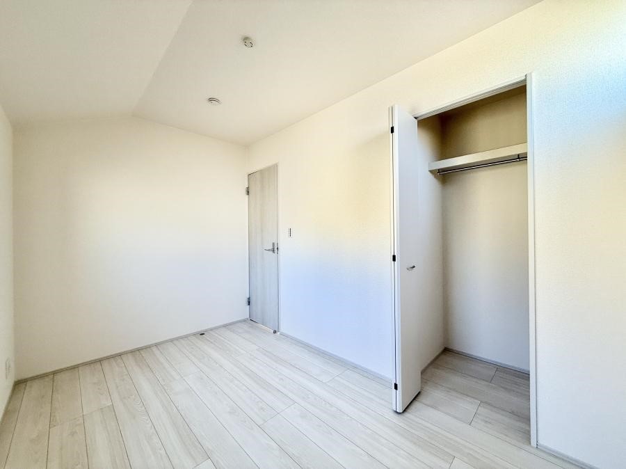 ���̑����� �������D��ŉ��₩�Ȏ��Ԃ��������