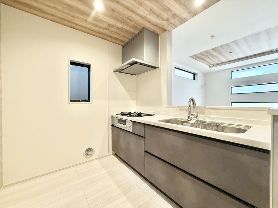 �L�b�`�� �������L���C�ɕЕt���A�g���₷���L�b�`��