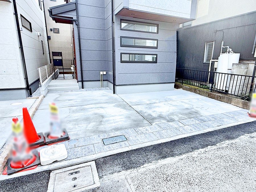  �O�ρ��J�[�X�y�[�X�L