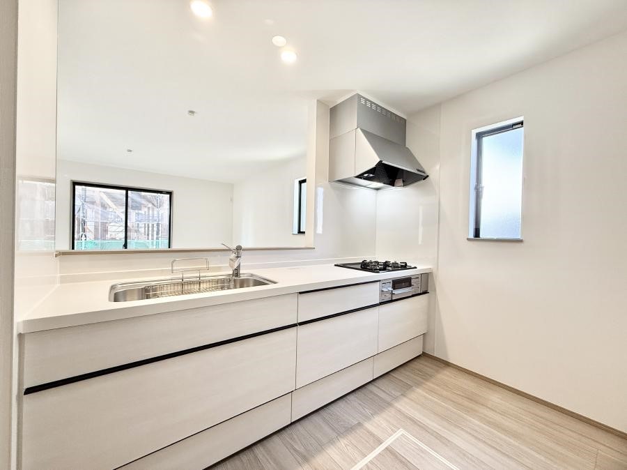 �L�b�`�� ����