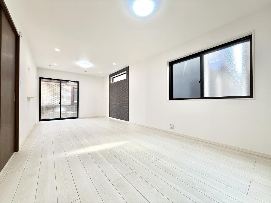 ���̑����� �������ӂƂ����u�ԂɍK����������A�S�n�悢�ꏊ