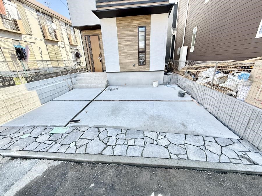  �O�ρ��J�[�X�y�[�X�L