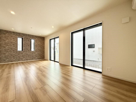 ���r���O ���������C�ɓ���̏ꏊ�ŁA�̂�т�Ƃ������Ԃ�