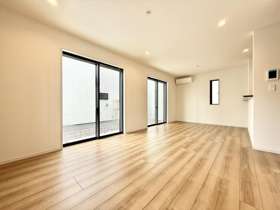 ���̑����� �������Ƒ��̏Ί炪���ӂ��A���났�̋��