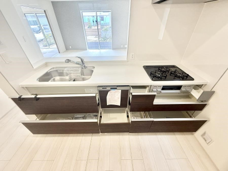 �L�b�`�� �������Ƒ����J��[�߂�A������̂���L�b�`��