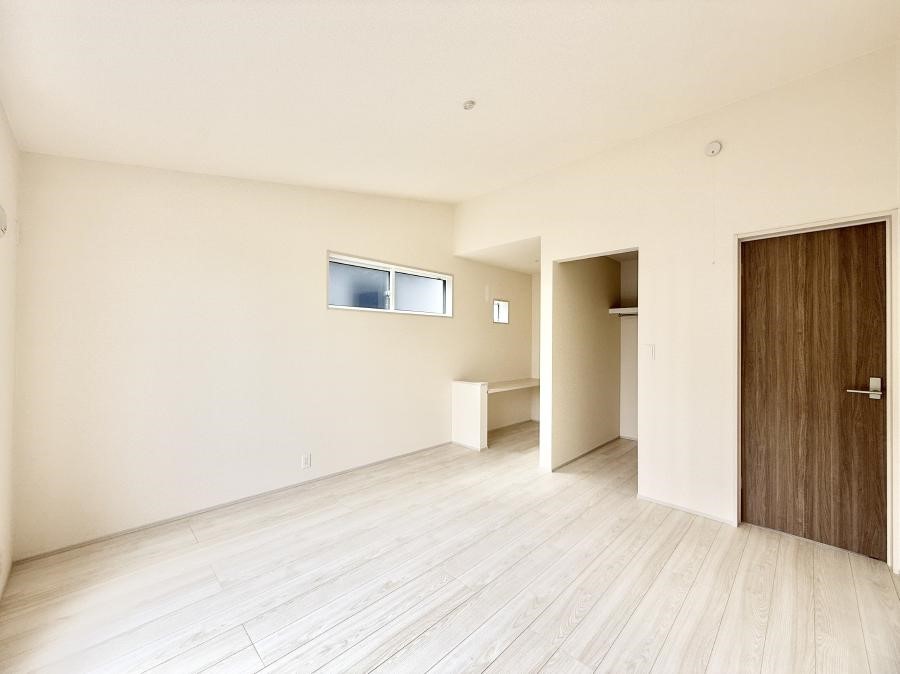 ���̑����� �������D��ŉ��₩�Ȏ��Ԃ��������