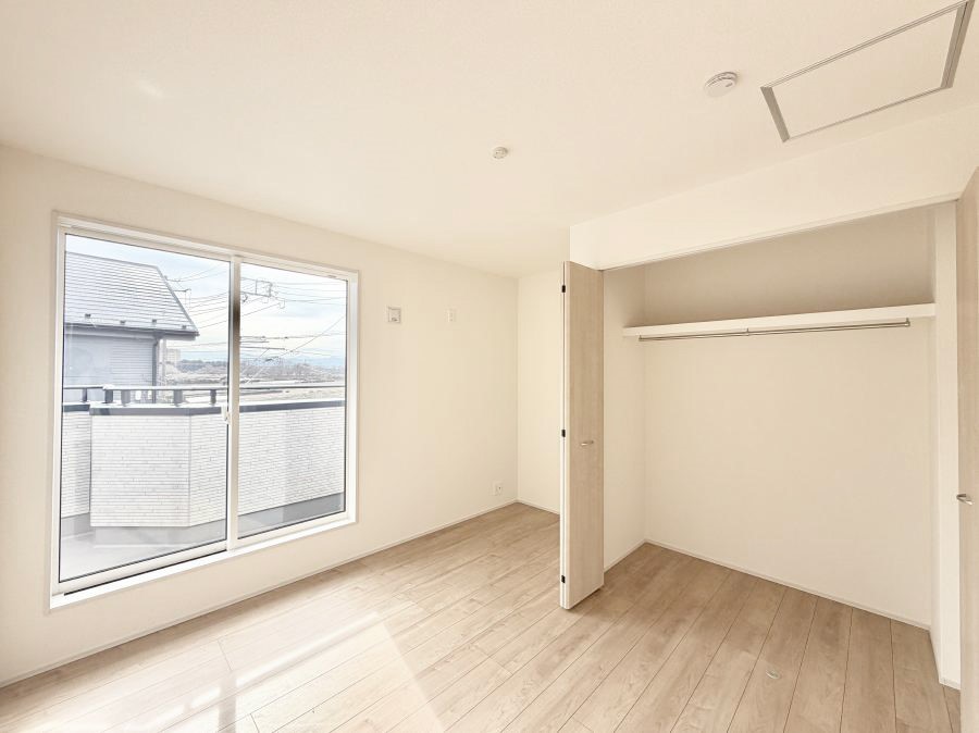 �Q�� ���������̔z�u��ʋC���̗ǂ��݌v�ŕ����̋�C�������炸�A��ɐV�N�ȋ�C������܂�