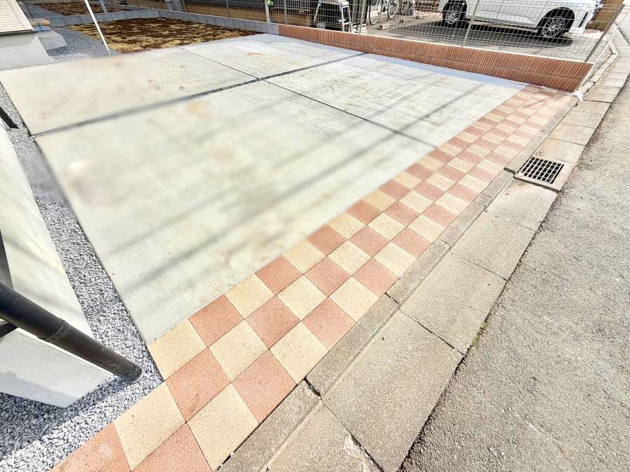  �O�ρ��J�[�X�y�[�X�L