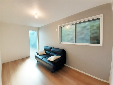 ���̑����� �������Â��ȗm���œǏ����ɏW���ł���ꏊ