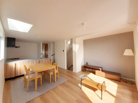 ���r���O ���������肰�Ȃ��f�U�C����������Z���X�悭���o���Ƌ��CG�ł�