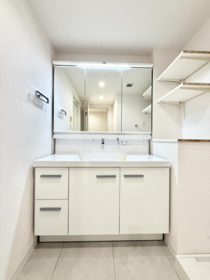 ���ʑ�E���ʏ� �������Ƒ��݂�Ȃ��g���₷���z�u�ł�