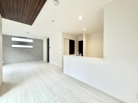 ���r���O ���������ƕ���������A�����b�N�X�ł�����