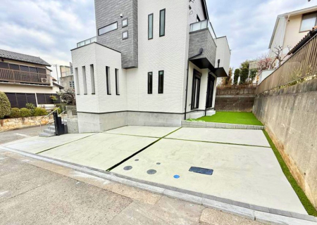  �O�ρ��J�[�X�y�[�X�L