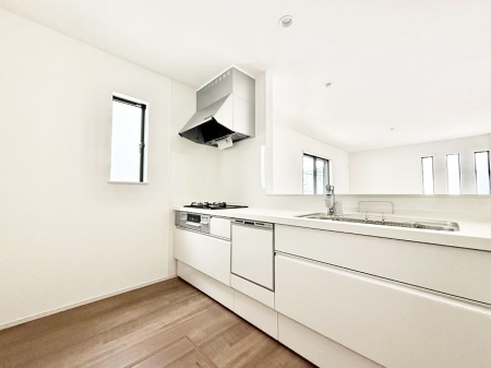 �L�b�`�� ����