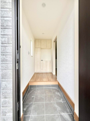 ���� ����