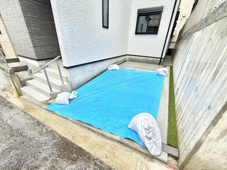  �O�ρ��J�[�X�y�[�X�L