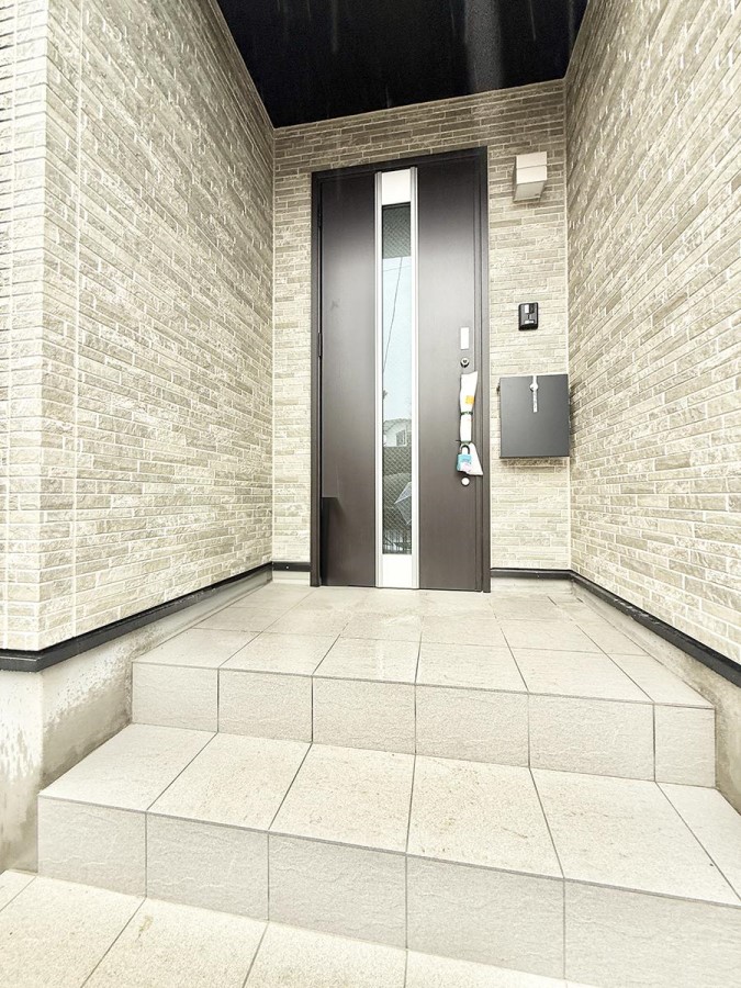 ���� �O�ρ� �V���v���Ŕ������A�Z�܂��̑���ۂ��ʂ錺�ւł�