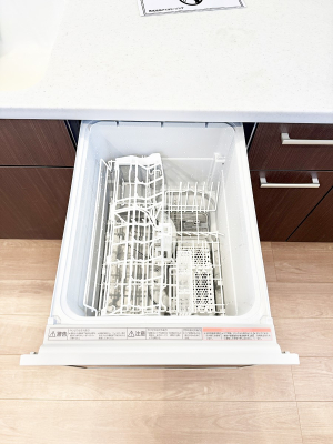 ���̑����� �ݔ����H��̕ЂÂ����H��킪����Ύ��Z�ɁB���Ƒ��Ƃ̎��Ԃ𑝂₹�܂�