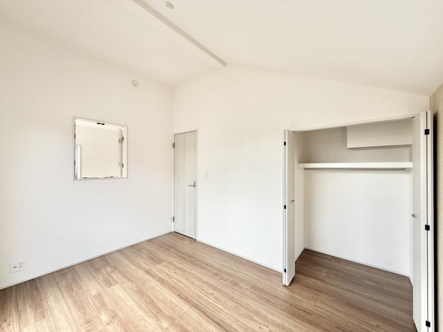 �q������ �������Ƌ�⃌�C�A�E�g�����R�ɔz�u�ł��邽�ߎg�����肪�ǂ����K�ɉ߂����܂�