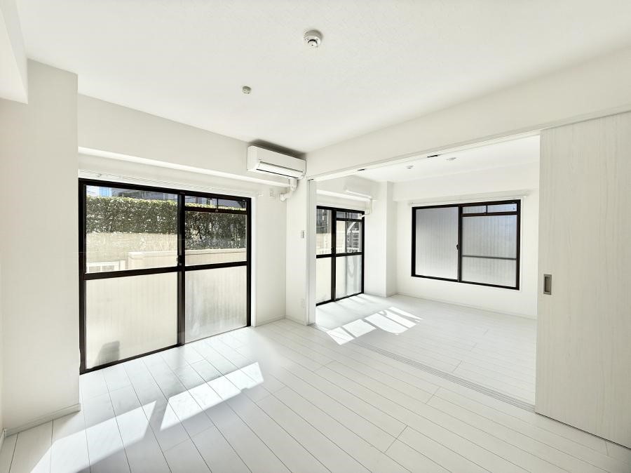 ���r���O �����������������Ɠ��ʂɂ���A�e���̋��