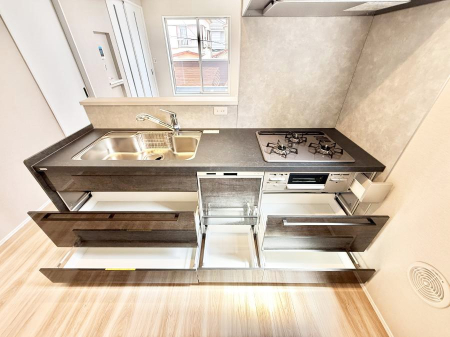 �L�b�`�� �������A�C�f�A�L����A�N���G�C�e�B�u�ȗ������