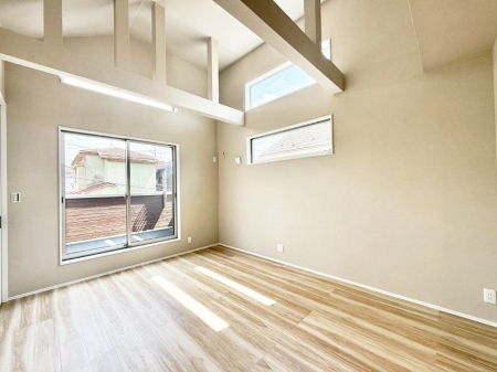 ���r���O �����������������Ɠ��ʂɂ���A�e���̋��