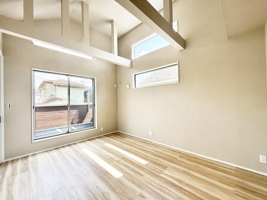 ���r���O �����������������Ɠ��ʂɂ���A�e���̋��