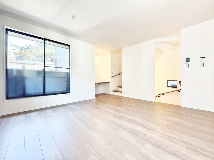 ���r���O ���������R�Ɖ�b�����܂��A�S�n�悢�ЂƂƂ�