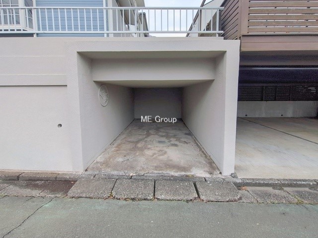  �O�ρ��J�[�X�y�[�X�L