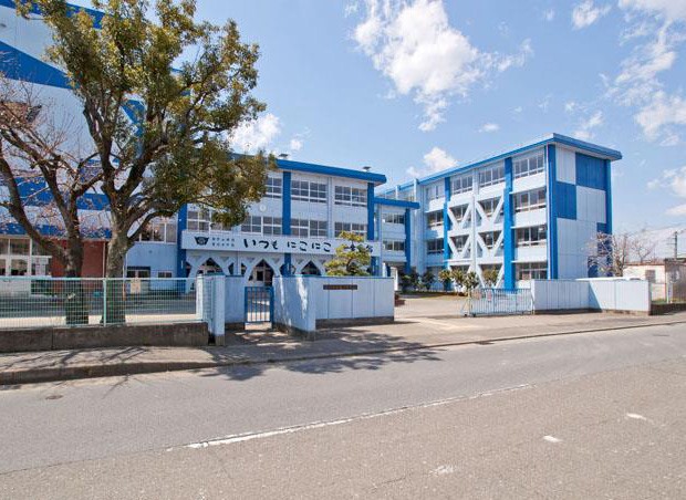 ���ӊ� ���w�Z 400m ���쒬�����쒆�w�Z