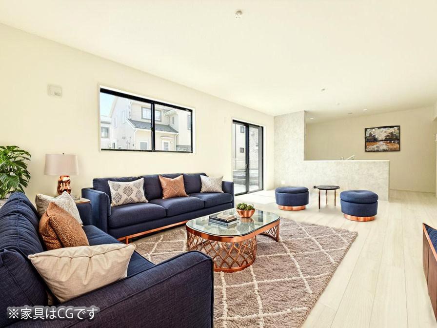 ���r���O ���������났�ƏΊ炪�W�܂�A�S���܂郊�r���O