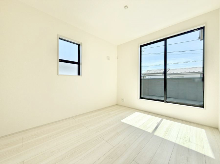 �Q�� ���������̔z�u��ʋC���̗ǂ��݌v�ŕ����̋�C�������炸�A��ɐV�N�ȋ�C������܂�