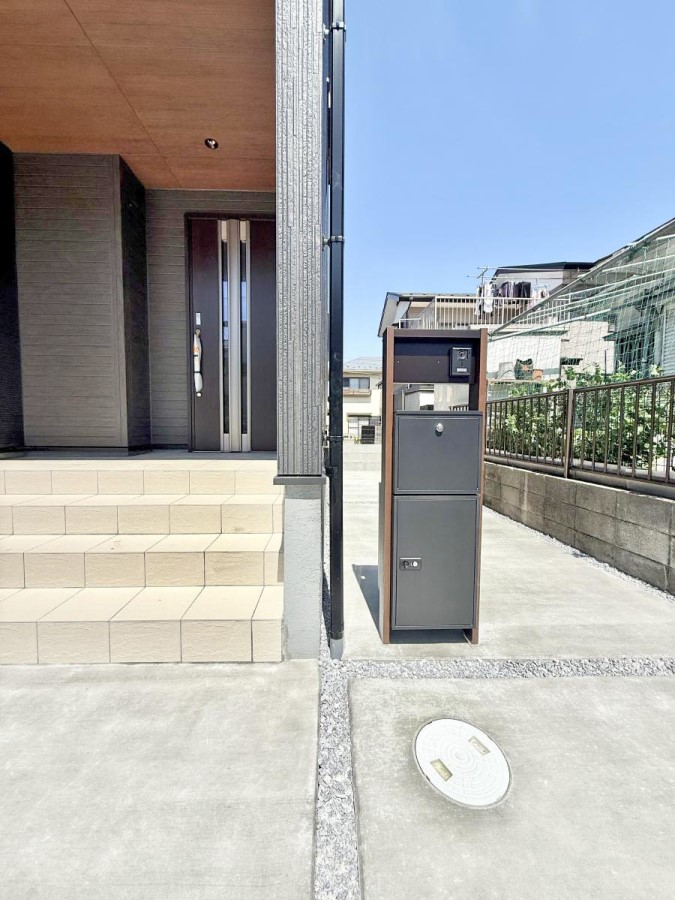 ���� �O�ρ� �V���v���Ŕ������A�Z�܂��̑���ۂ��ʂ錺�ւł�