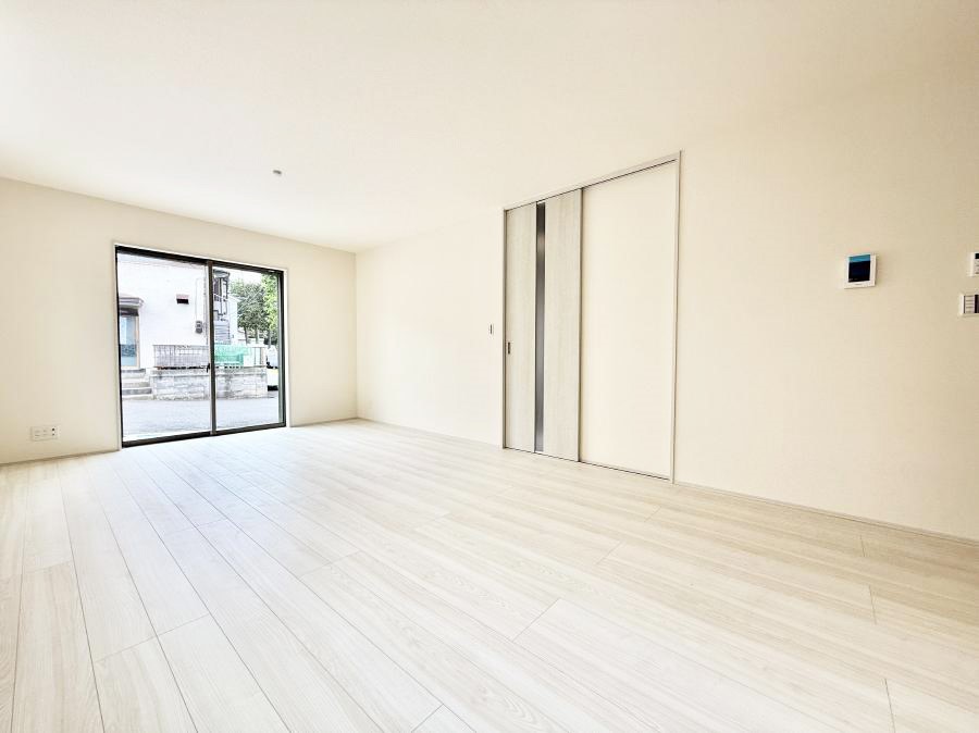 ���r���O �������V���v���������ґ�A��؂Ȑl�Ɖ߂����S���قǂ�����