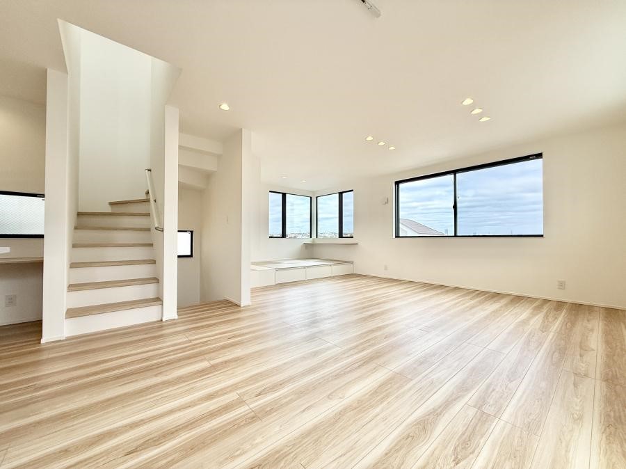 ���̑����� �������ӂƂ����u�ԂɍK����������A�S�n�悢�ꏊ