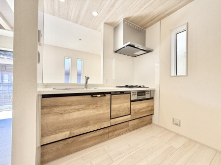 �L�b�`�� ���������y���݂ƐH�ׂ�K����͂���L�b�`��