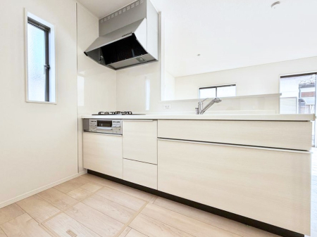 �L�b�`�� �������Ƒ��ƂȂ���A�R�~���j�P�[�V�����̏�