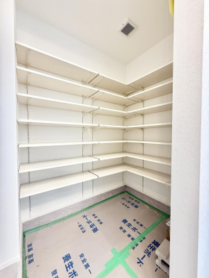 ���[ ����