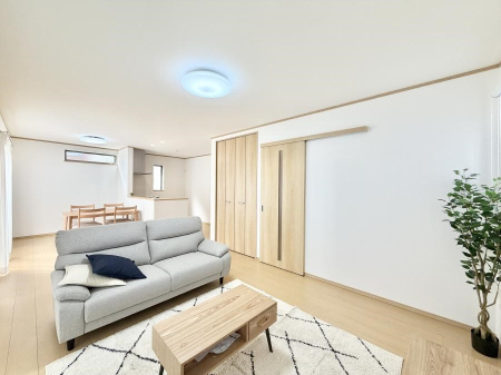 ���r���O ���������R�Ɖ�b�����܂��A�S�n�悢�ЂƂƂ�