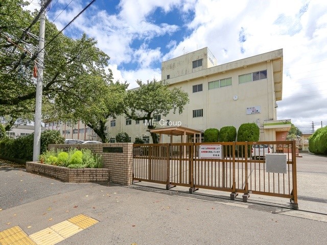 ���ӊ� ���w�Z 320m ���͌��s���΂��u���w�Z