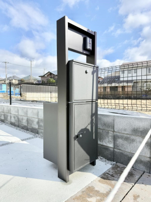 ���̑����� �ݔ����s�ݎ��ł��ו����󂯎���֗��ȑ�z�{�b�N�X