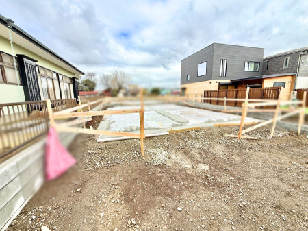 ���n�O�ώʐ^ �O�ρ��V������炵���n�܂�ꏊ�ŁA�Ƒ����J��[�߂�